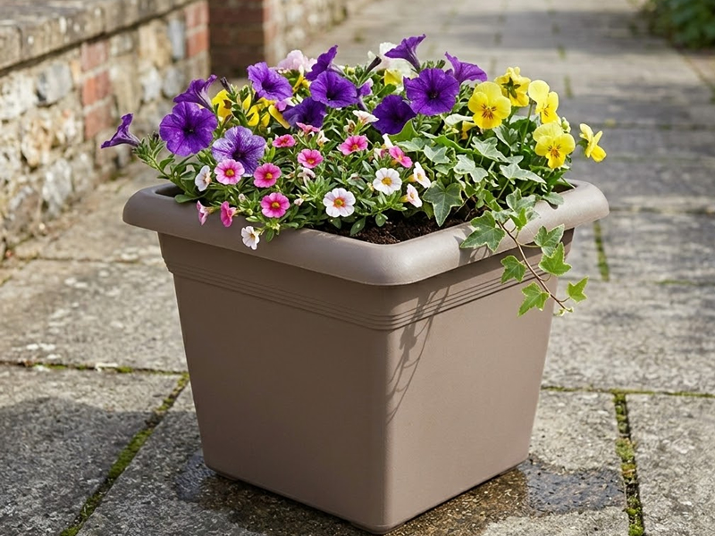 VASO FIORIERA QUADRATA 45CM TORTORA