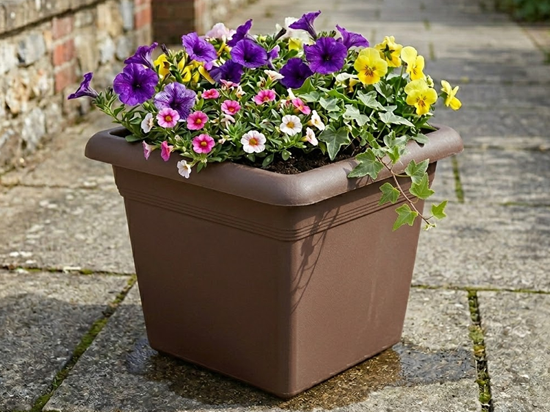 VASO FIORIERA QUADRATA 45CM MARRONE